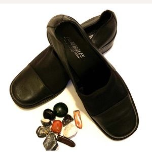 Aerosoles Leather and Cloth Slip on Shoes 8W